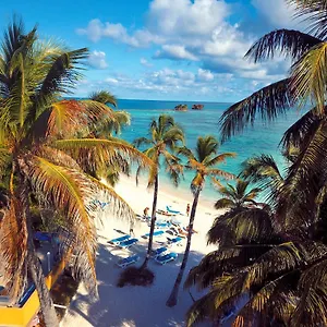 Hotel Cocoplum